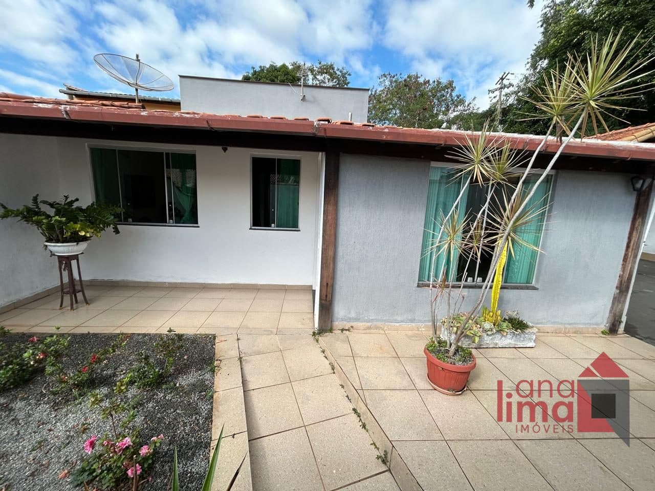 CASA À VENDA — JARDIM VILA RICA | VOLTA REDONDA/RJ